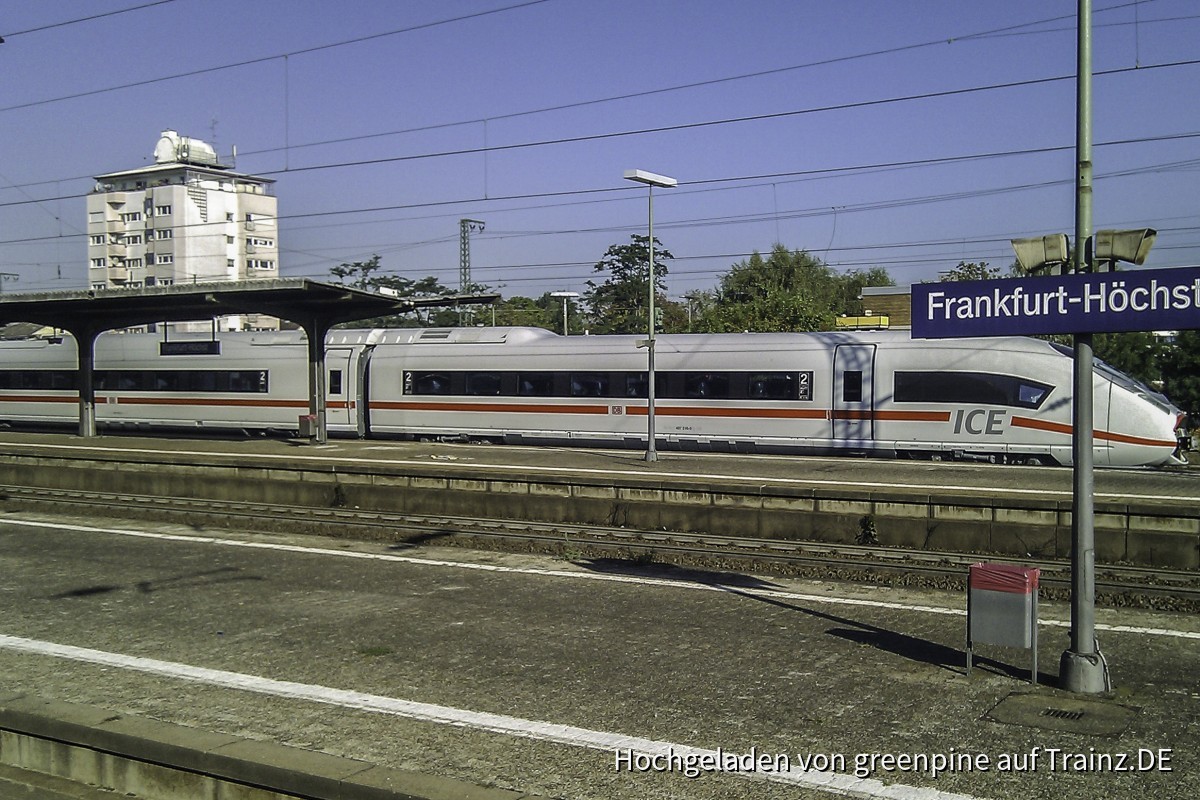 BR 407 in Frankfurt Höchst